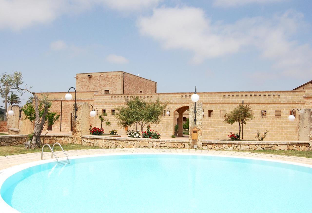 Masseria Galatea Agriturismo 阿莱萨诺 外观 照片